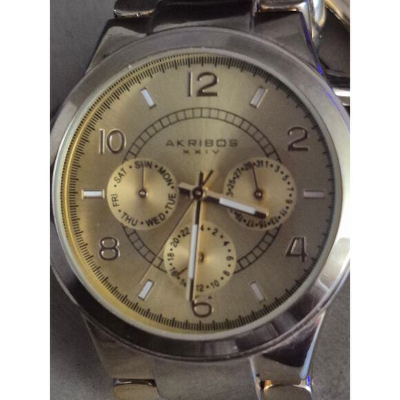 Akribox XXIV Ladies Watch Gold Tone Chain Link Bracelet BOHO Retro Classic Y2K - Picture 2 of 9